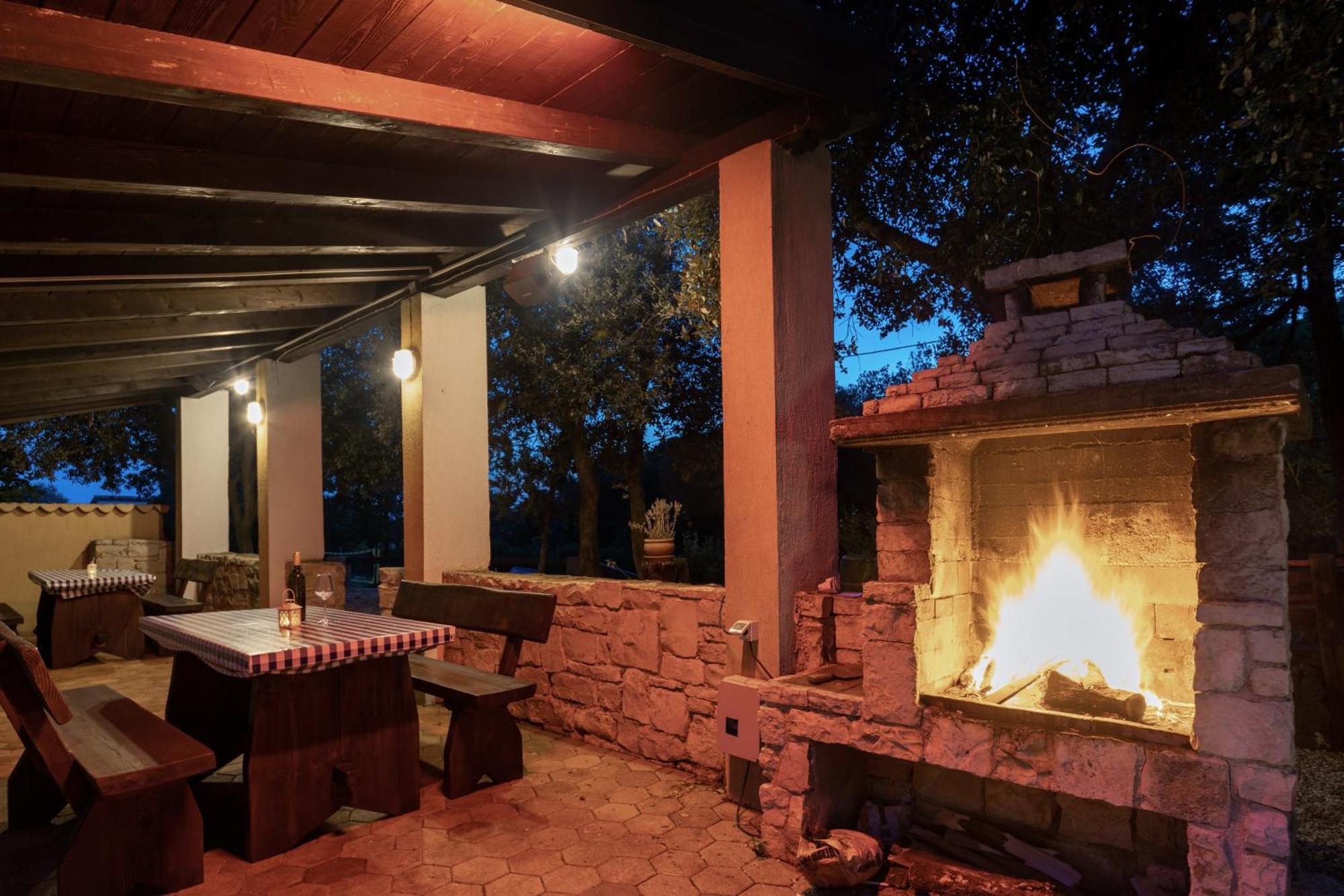 Guesthouse "Barboska" - Big Outdoor Swimming Pool & Private Tennis Court Vodnjan Exterior foto