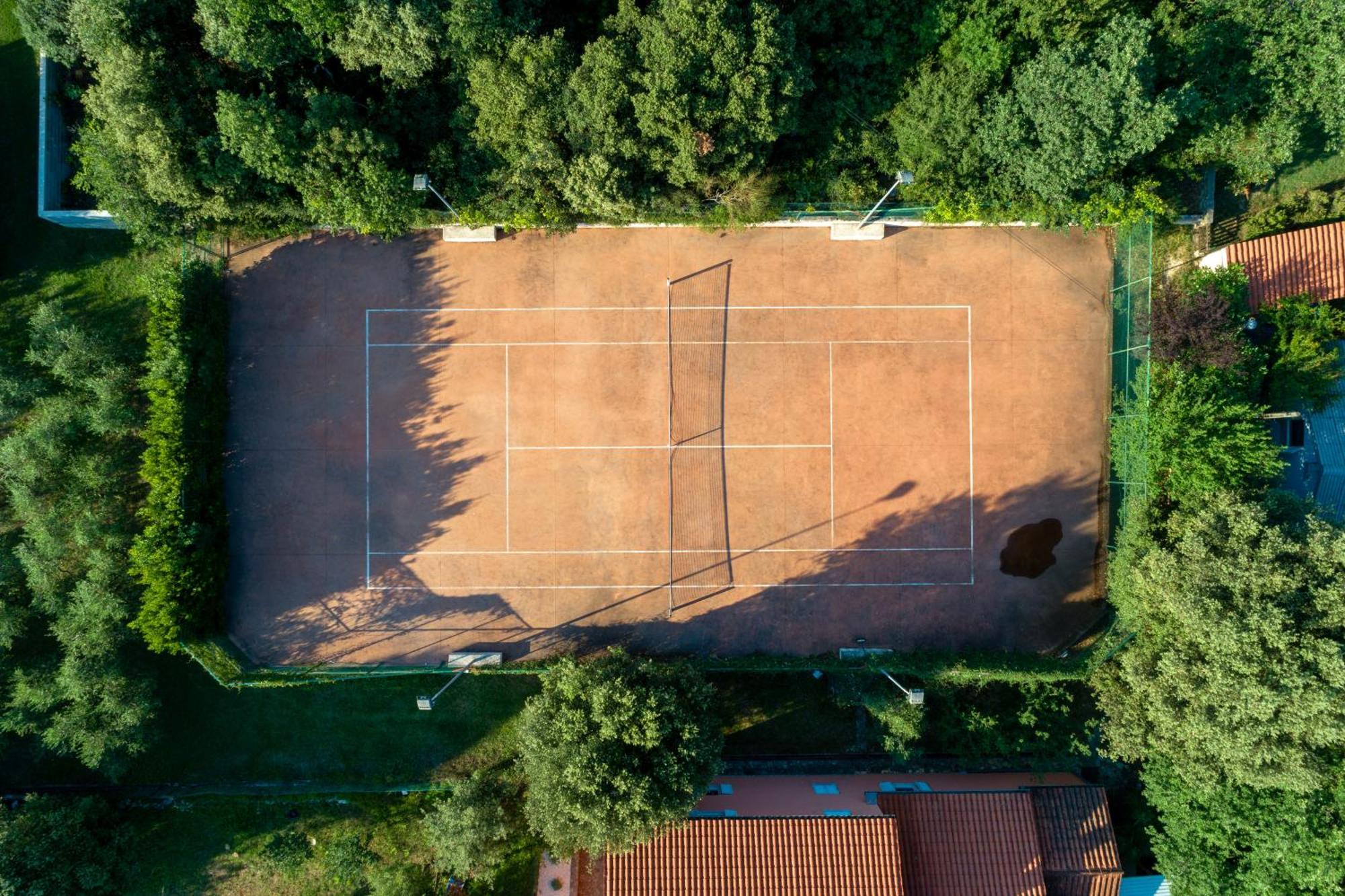 Guesthouse "Barboska" - Big Outdoor Swimming Pool & Private Tennis Court Vodnjan Exterior foto
